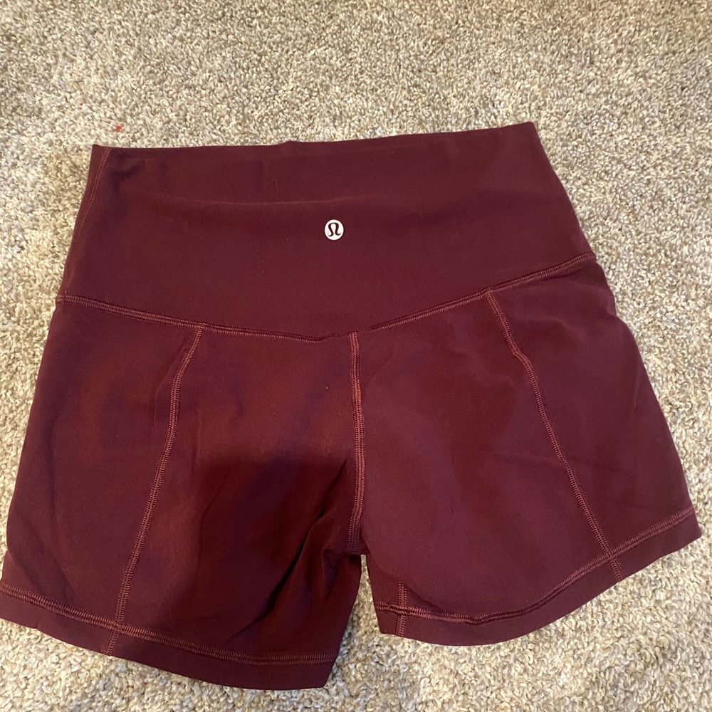 Lululemon women’s sport shorts
